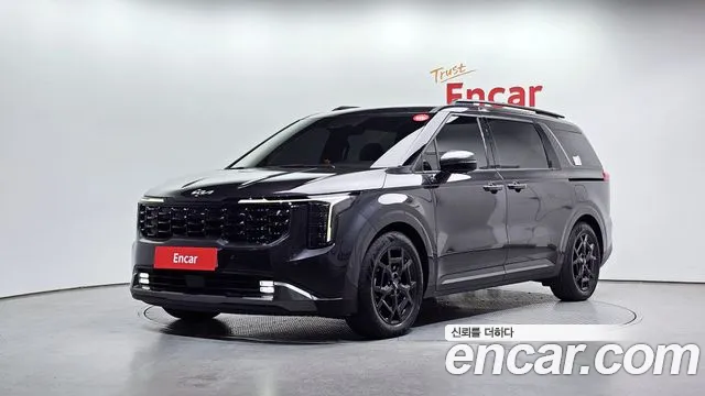 Kia The New Carnival 4 9
