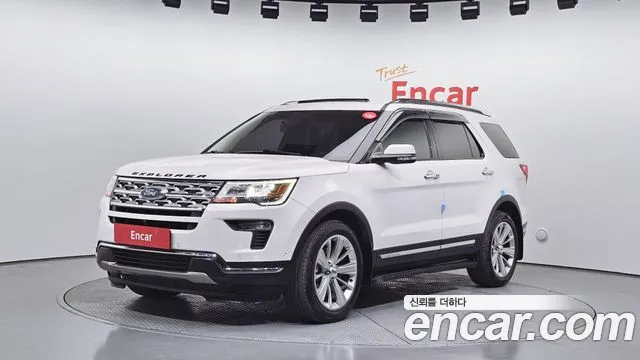 Ford Explorer 2.3 Limited 4WD 5