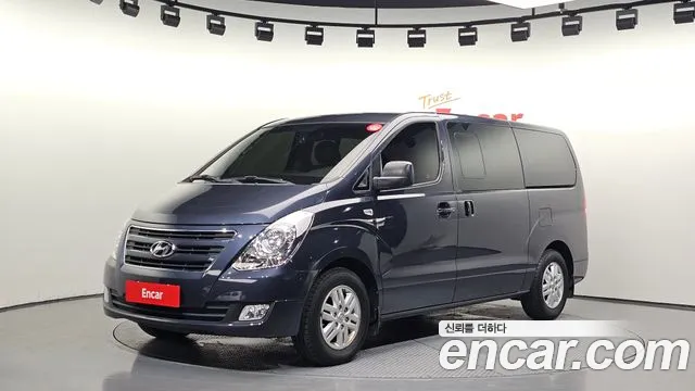 Hyundai Grand Starex 5