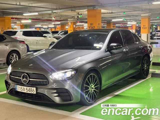 Mercedes-Benz E- W213 E350 4MATIC AMG Line