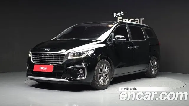 Kia The New Carnival 9