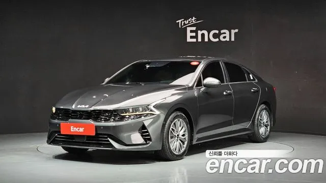 Kia K5 Hybrid 3 Signature