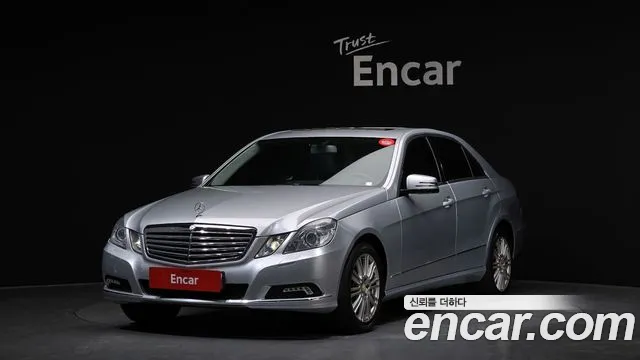 Mercedes-Benz E- W212 E300