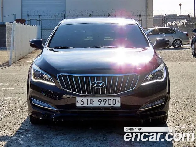Hyundai G330