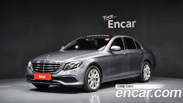 Mercedes-Benz E- W213 E220d 4MATIC Exclusive