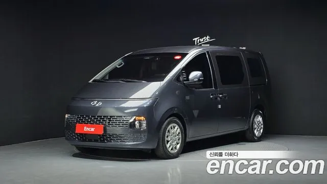 Hyundai Staria 5