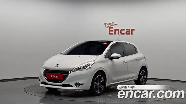 Peugeot 208 1.6 e-HDi 5