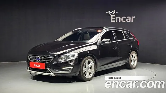 Volvo V60 D4 1