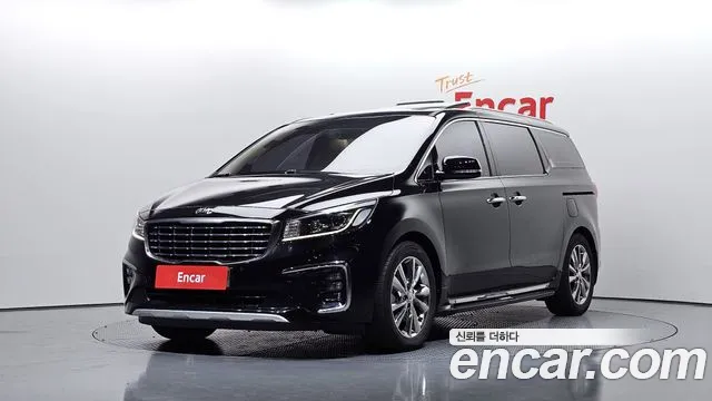Kia The New Carnival 9 Prestige