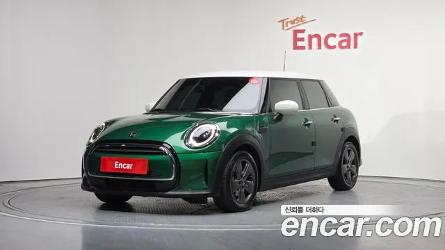 MINI Cooper 5 3