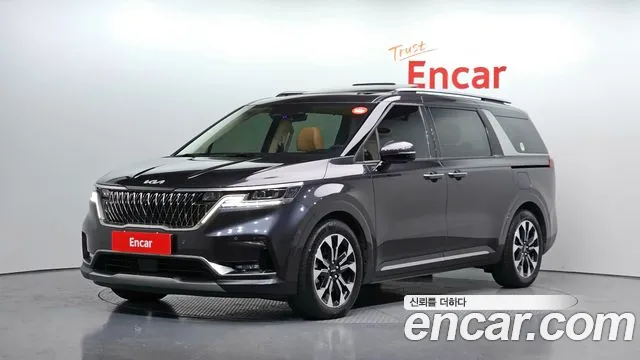 Kia Carnival 4 Gasoline 7 Signature