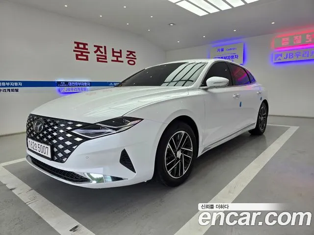 Hyundai The New Grandeur IG 3.0 LPi Premium