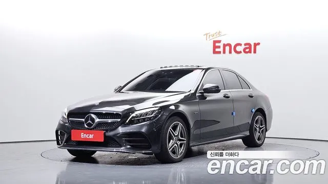 Mercedes-Benz C- W205 C300e 4MATIC AMG Line