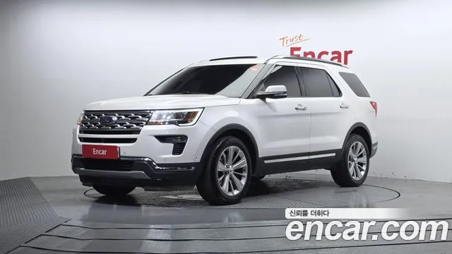 Ford Explorer 2.3 Limited 4WD 5
