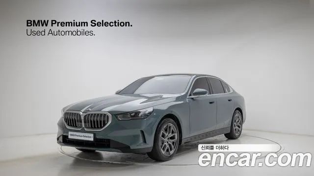 BMW 5 (G60) 520i
