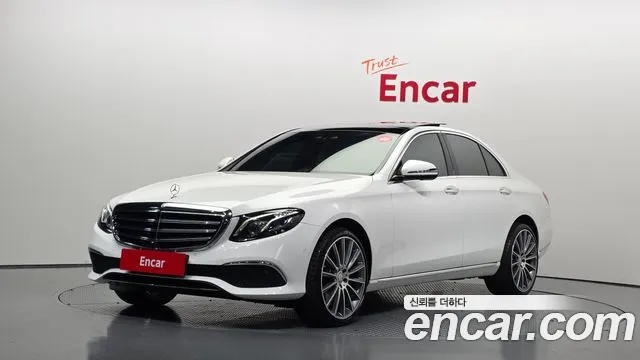 Mercedes-Benz E- W213 E300 4MATIC Exclusive