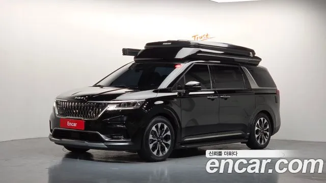 Kia Carnival 4 Gasoline 9