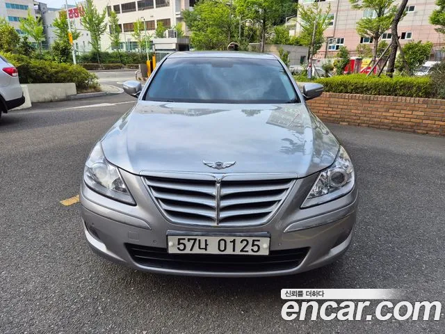Hyundai Genesis BH330