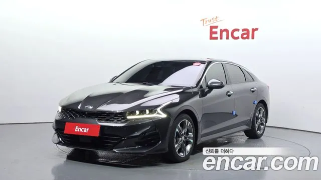 Kia K5 III 2.0 Signature