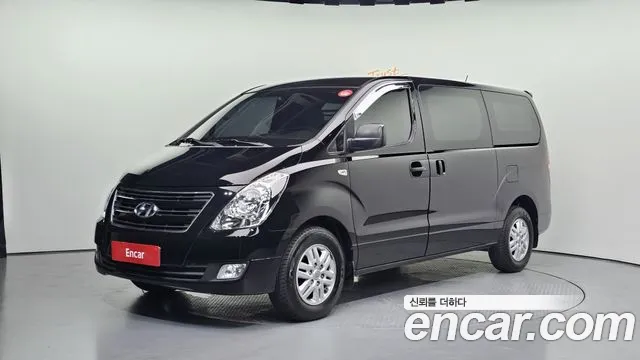 Hyundai Grand Starex 3