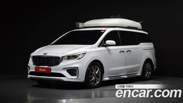 Kia The New Carnival Gasoline 9 Prestige