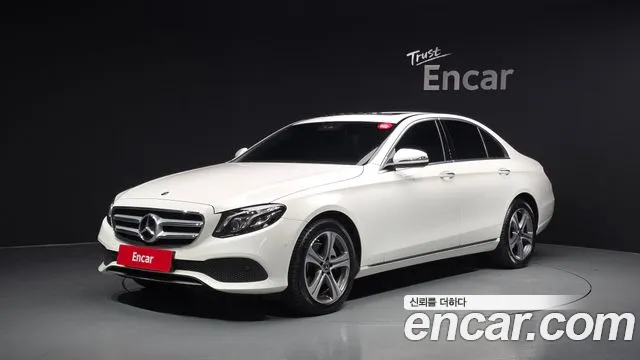 Mercedes-Benz E- W213 E220d