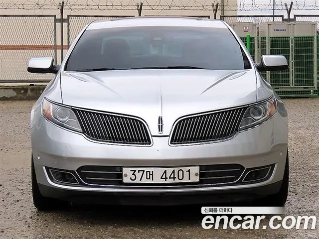 Lincoln MKS 3.7