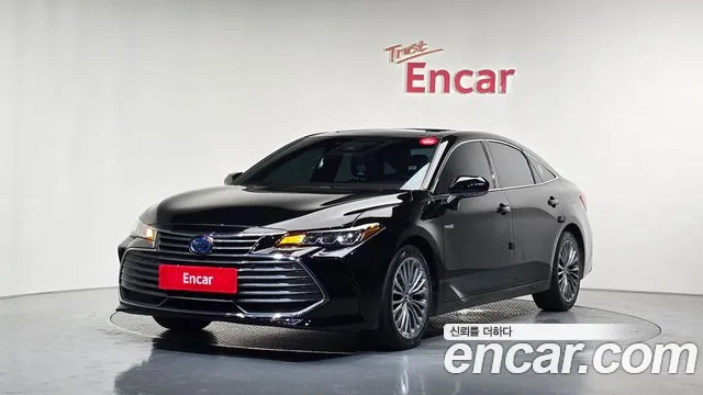 Toyota 5 2.5 Hybrid