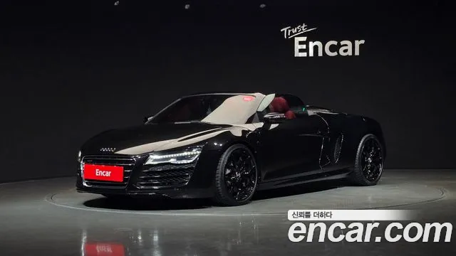 Audi R8 5.2 V10