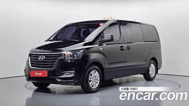 Hyundai The New Grand Starex 5