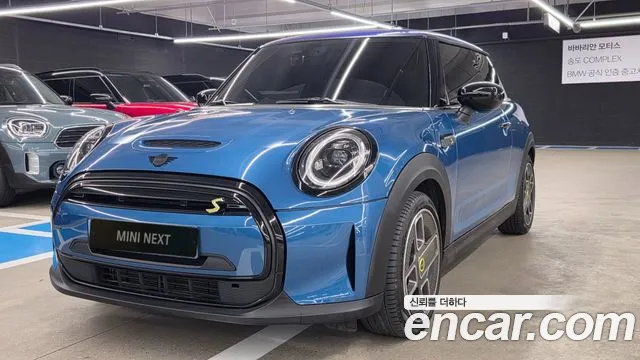 MINI Cooper ZE 3
