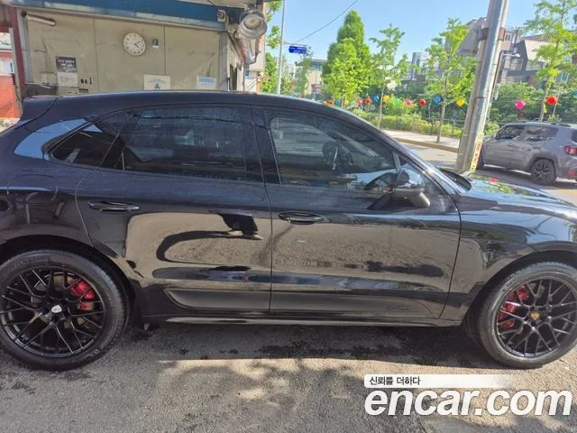 Porsche Macan 3.0 GTS 95B
