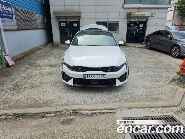 Kia The New K5 3 1.6 Turbo Signature