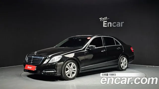 Mercedes-Benz E- W212 E220 CDI
