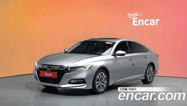 Honda Accord 10 2.0 Hybrid