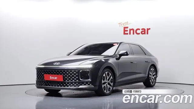 Hyundai Grandeur (GN7) 2.5 Gasoline 2WD Premium