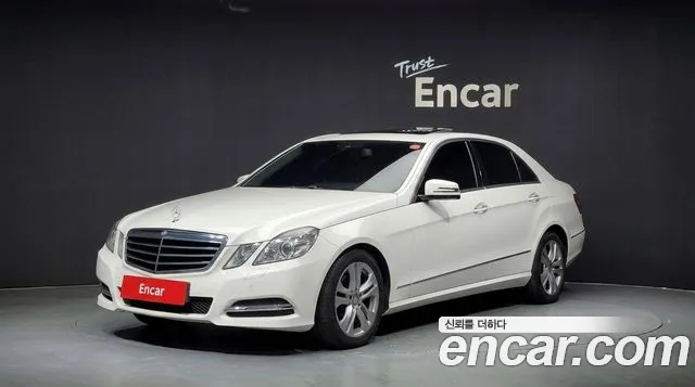 Mercedes-Benz E- W212 E220 CDI