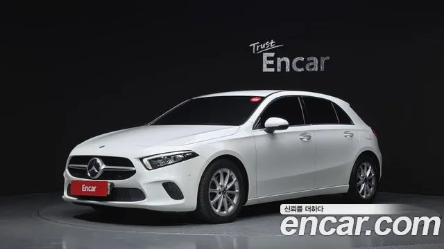 Mercedes-Benz A- W177 A220