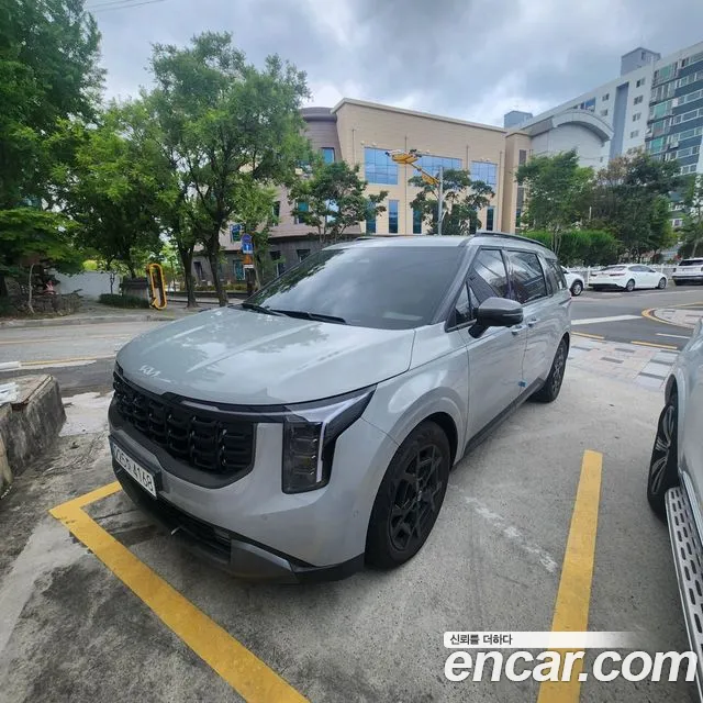 Kia The New Carnival 4 Gasoline 7