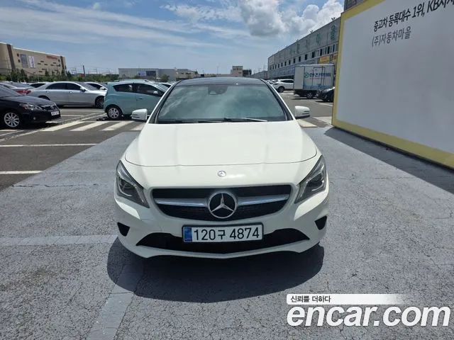 Mercedes-Benz CLA- C117 CLA200 d