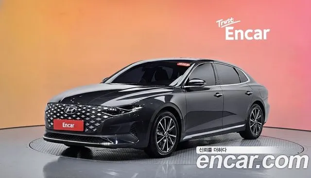 Hyundai The New Grandeur IG 3.0 LPi Premium