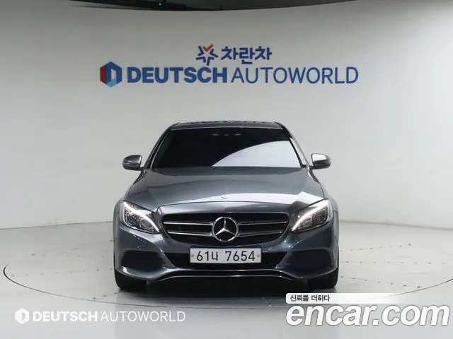 Mercedes-Benz C- W205 C200