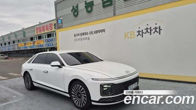 Hyundai Grandeur Hybrid (GN7)