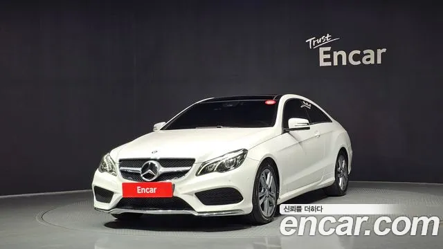 Mercedes-Benz E- W212 E200