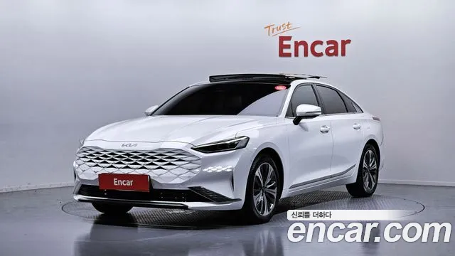 Kia K8 2.5 Gasoline 2WD Signature