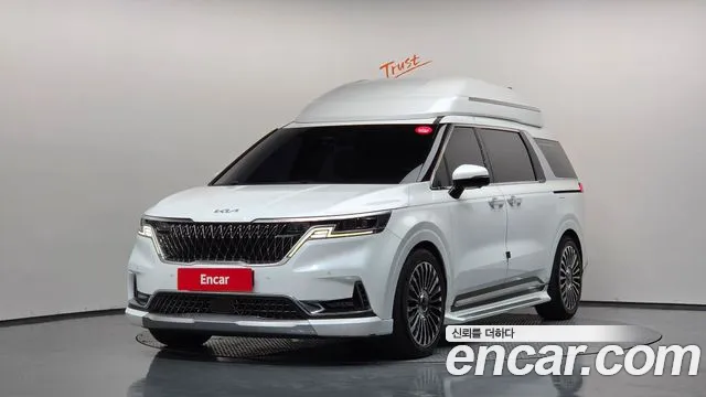 Kia Carnival 4 Gasoline 7 Signature