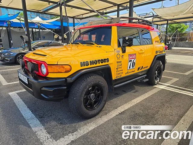Toyota FJ 4WD V6