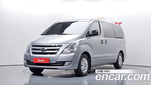 Hyundai Grand Starex 12
