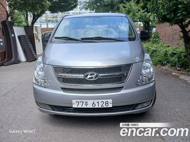 Hyundai Grand Starex 12 LPi CVX Premium