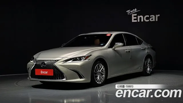 Lexus ES300h 7 Limited